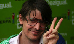 Girl Talk, Weezer's Bell, Ratatat in New Malkmus Vid