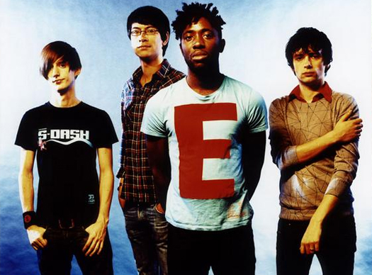 Bloc Party's Gordon Moakes Gets Intimate