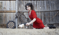 Video: Exclusive: My Brightest Diamond: "Dragonfly"