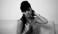 MP3: Lily Allen: "Smile (Gutter Mix)"