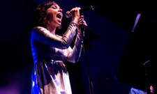 Bjork Taps Antony, Timbaland, Lightning Bolt for LP