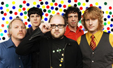 Apples in Stereo Expand, Kick Off Tour
