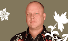 Frank Black Does Best Of, Plans LP as Black Francis