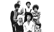 Sly Stone Performance Turns Into Tour