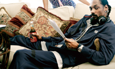 Snoop Dogg Seeks Australian Citizenship