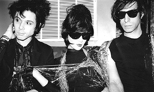 Yeah Yeah Yeahs Extend Summer Tour