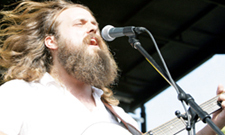 Iron and Wine Embark on Extended Fall Tour
