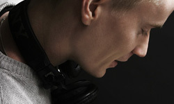 Peverelist / Lewi White and Ghetto [Streams]