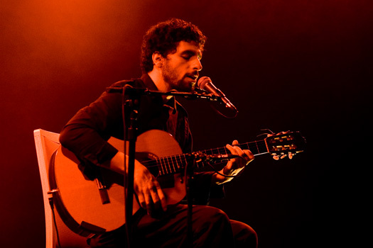 Photos: José González / Tiny Vipers [Los Angeles, CA; 10/10/07]