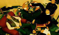"Bryn" / "I Stand Corrected" / "M 79" / "Oxford Comma" (Daytrotter Session) [MP3s/Streams]