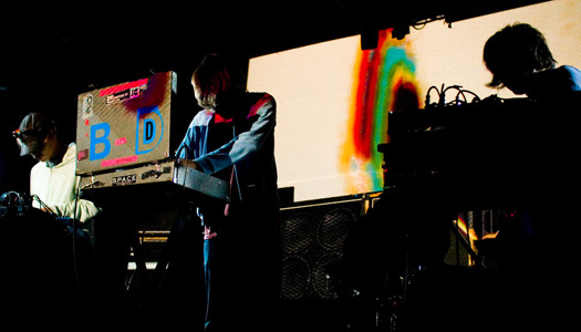 Photos: Black Dice / No Age / Mika Miko [Los Angeles, CA; 11/13/07]