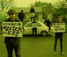 The Dutchess and the Duke Sign to Hardly Art