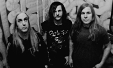 J Mascis' Witch Issue Paralyzed, Hit the Road