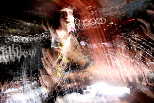 Photos: Crystal Castles / HEALTH [Chicago, IL; 02/27/08]