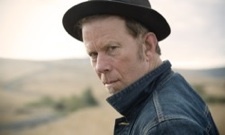 Tom Waits Planning Summer Tour