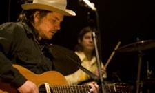Wilco Add Dates, Retribution Gospel Choir Join Tour