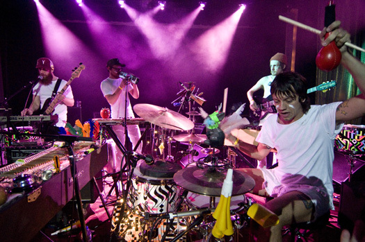 Photos: Man Man / Yeasayer [Minneapolis, MN; 04/18/08]