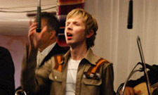 New Beck LP: 10 Tracks, 30 Minutes, Due This Summer