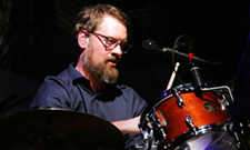 Decemberists' Moen Recruits Malkmus for Solo Debut